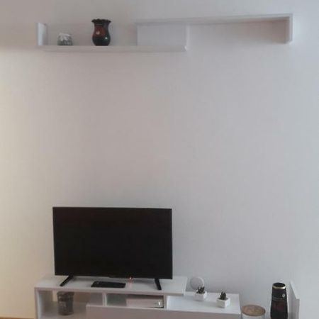 Melody Apartment Alba Iulia Zewnętrze zdjęcie